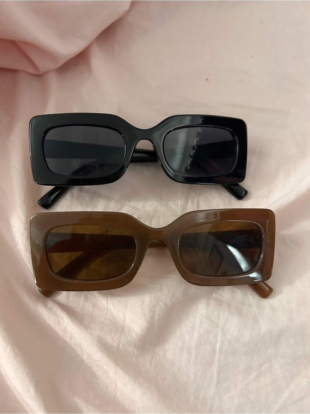 Classic Rectangular Sunglasses - Black & Brown set